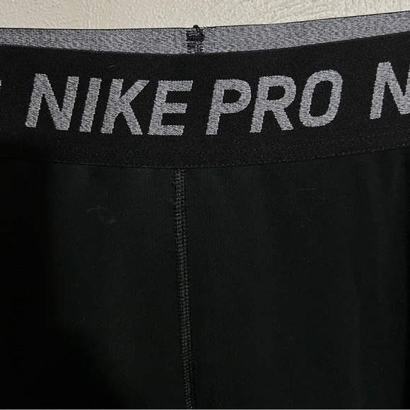 NIKE PRO Classic Logo Waistband Tights Leggings Base‎ Layer Women's Size S - Picture 3 of 5